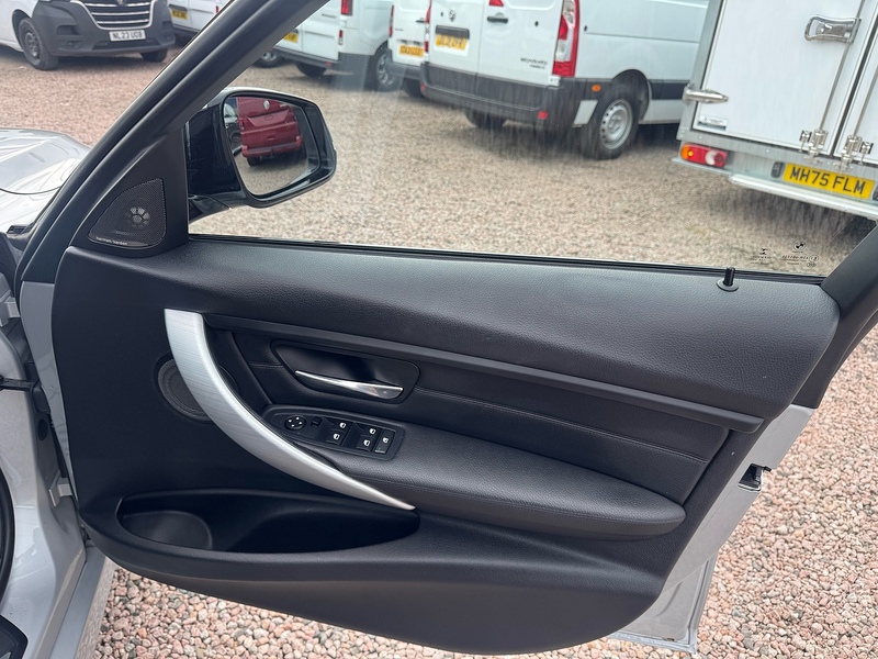 BMW 3 Series 330d BluePerformance M Sport - U2830