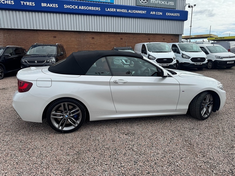 BMW 2 Series 220d M Sport - U2832