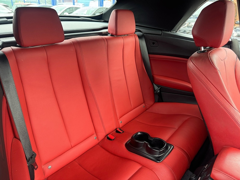 BMW 2 Series 220d M Sport - U2832