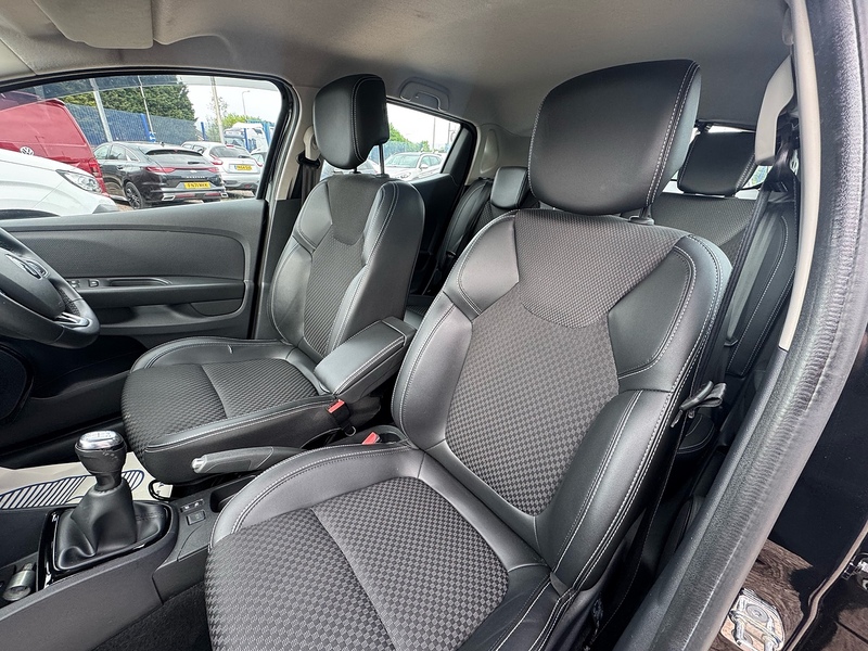 Renault Clio TCe Dynamique S Nav - U2833
