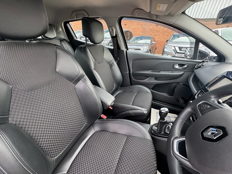 Renault Clio TCe Dynamique S Nav - U2833