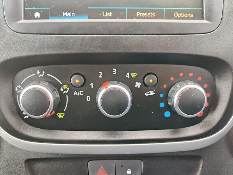 Renault Trafic dCi ENERGY 30 Business+ - U2840