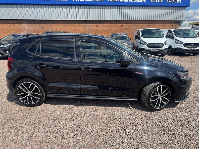Volkswagen Polo TSI GTI - U2845