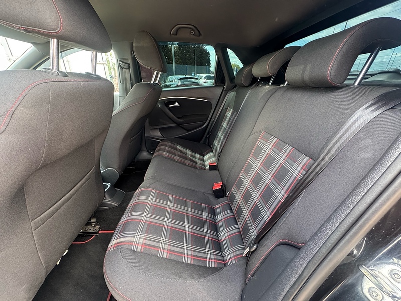 Volkswagen Polo TSI GTI - U2845
