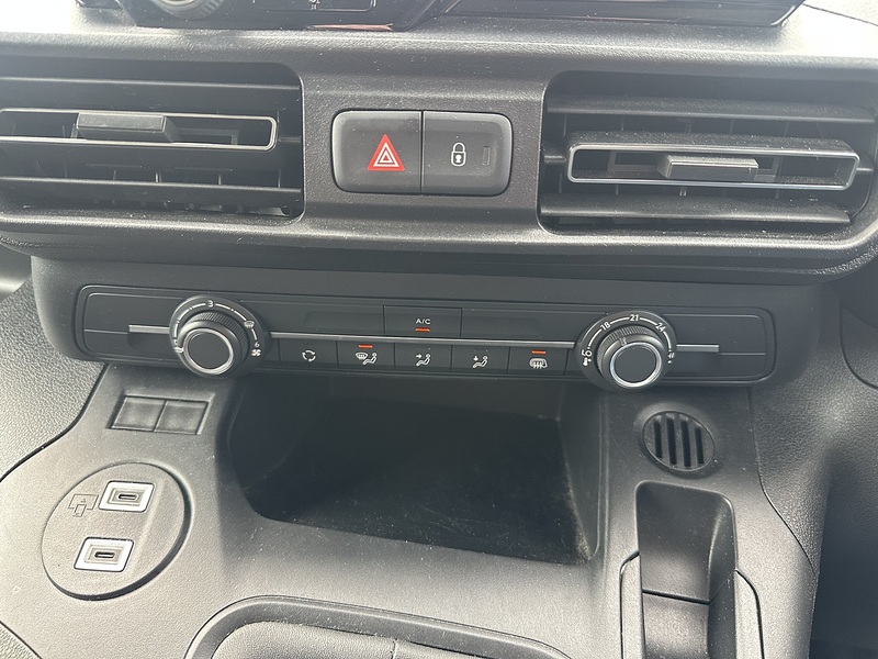 Vauxhall Combo Turbo D 2300 Prime - U2849