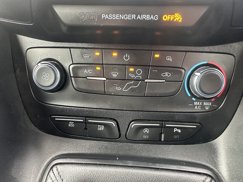 Ford Transit Connect 240 EcoBlue Leader - U2852