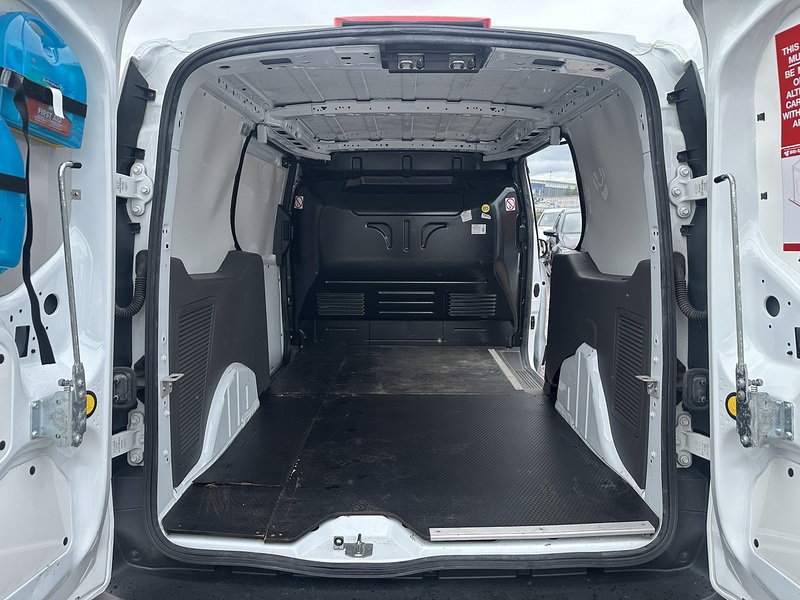 Ford Transit Connect 240 EcoBlue Leader - U2852