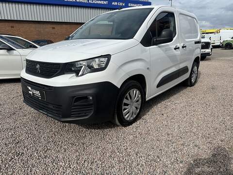 Peugeot Partner 1.5 BlueHDi 650 Professional Standard Panel Van 5dr Diesel Manual SWB Euro 6 (s/s) (75 bhp)