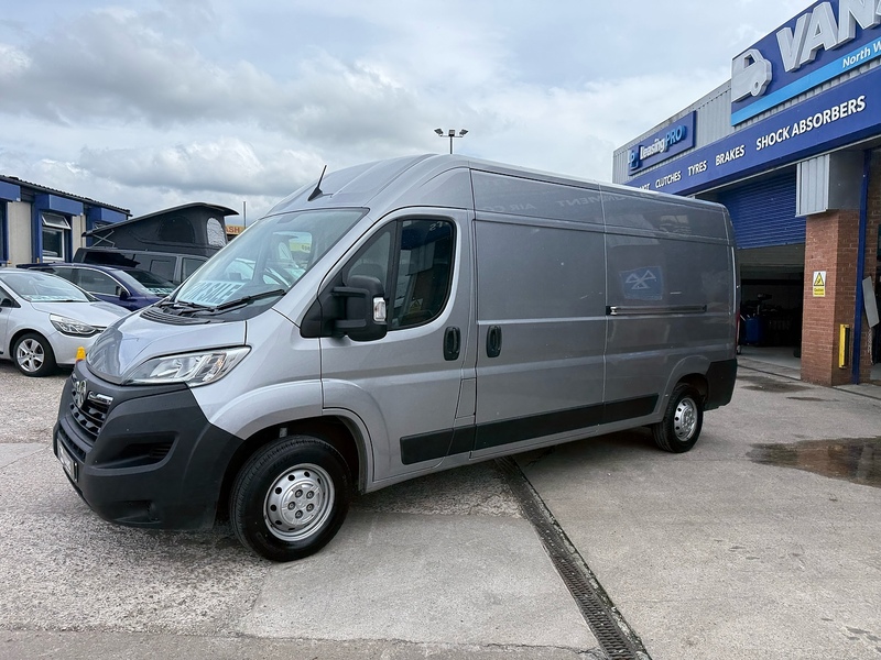 Vauxhall Movano CDTi 3500 BiTurbo Prime - U2867