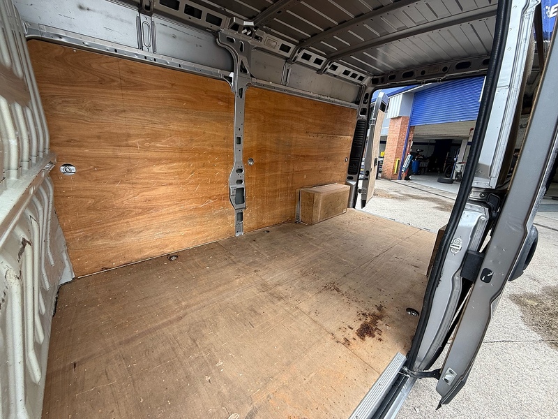 Vauxhall Movano CDTi 3500 BiTurbo Prime - U2867