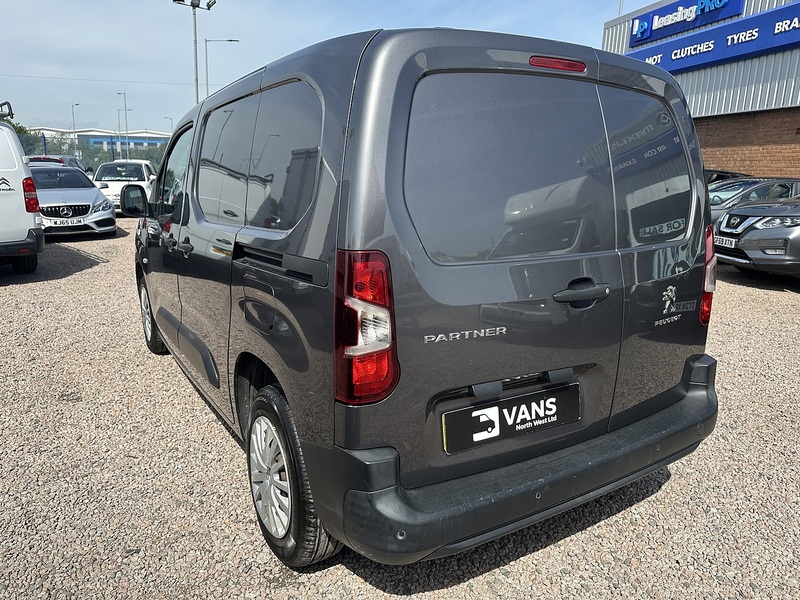 Peugeot Partner BlueHDi 650 Professional - U2868