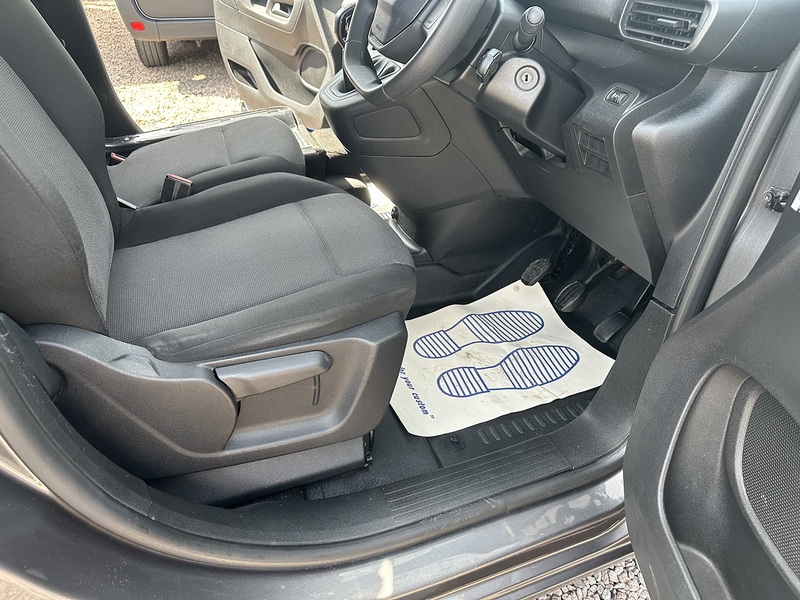 Peugeot Partner BlueHDi 650 Professional - U2868