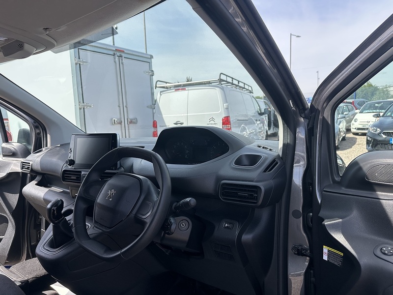 Peugeot Partner BlueHDi 650 Professional - U2868