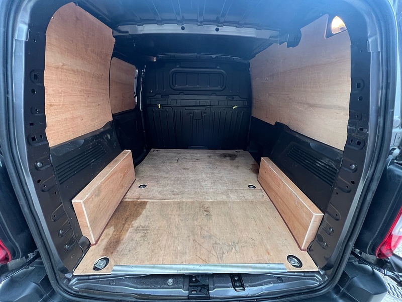 Citroen Berlingo BlueHDi 1000 Enterprise Edition M - U2870