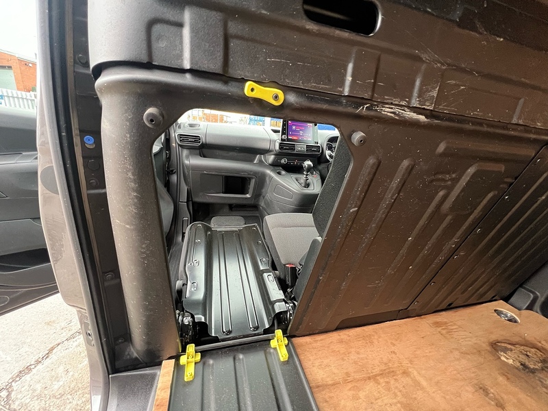 Citroen Berlingo BlueHDi 1000 Enterprise Edition M - U2870