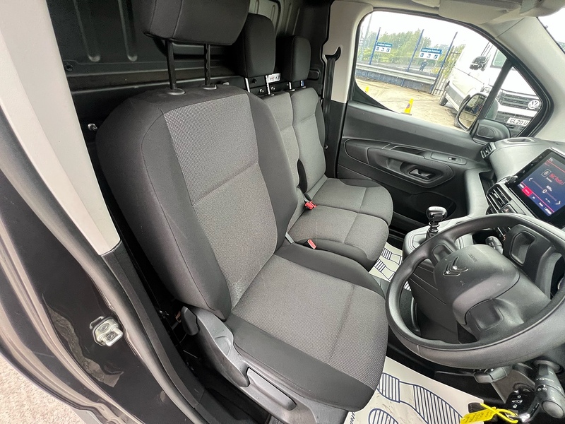 Citroen Berlingo BlueHDi 1000 Enterprise Edition M - U2870