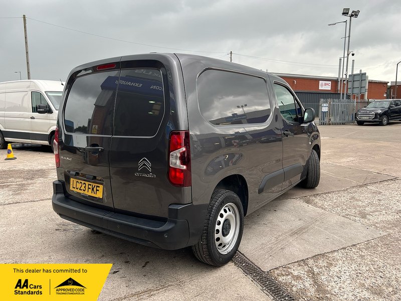 Citroen Berlingo BlueHDi 1000 Enterprise Edition M - U2870
