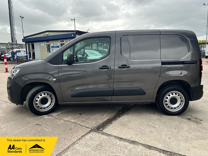 Citroen Berlingo BlueHDi 1000 Enterprise Edition M - U2870
