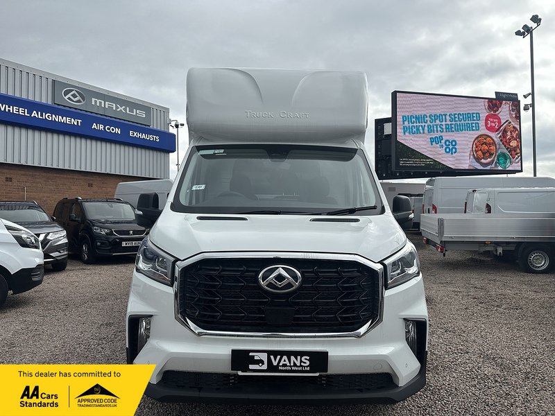 MAXUS Deliver 9 D20 Luton Tail Lift - U2880