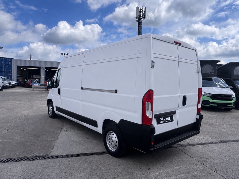 Vauxhall Movano CDTi 3500 BiTurbo Dynamic - U2885