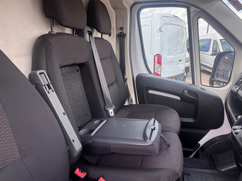 Vauxhall Movano CDTi 3500 BiTurbo Dynamic - U2885