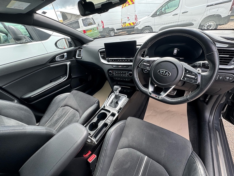 Kia ProCeed T-GDi GT-Line S - U2914
