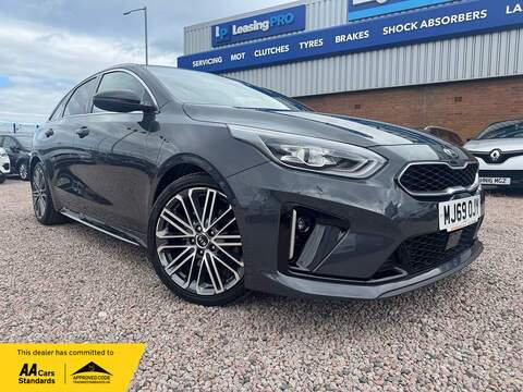 Kia ProCeed 2.0 D240 R-Dynamic SE SUV 5dr Diesel Auto AWD Euro 6 (s/s) (240 ps)