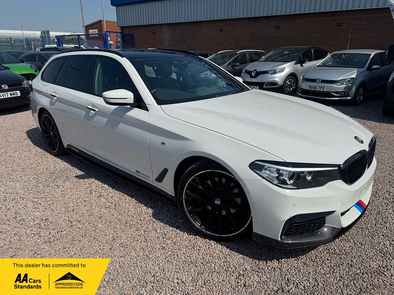 BMW 5 Series 520d M Sport - U2921