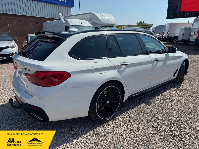 BMW 5 Series 520d M Sport - U2921