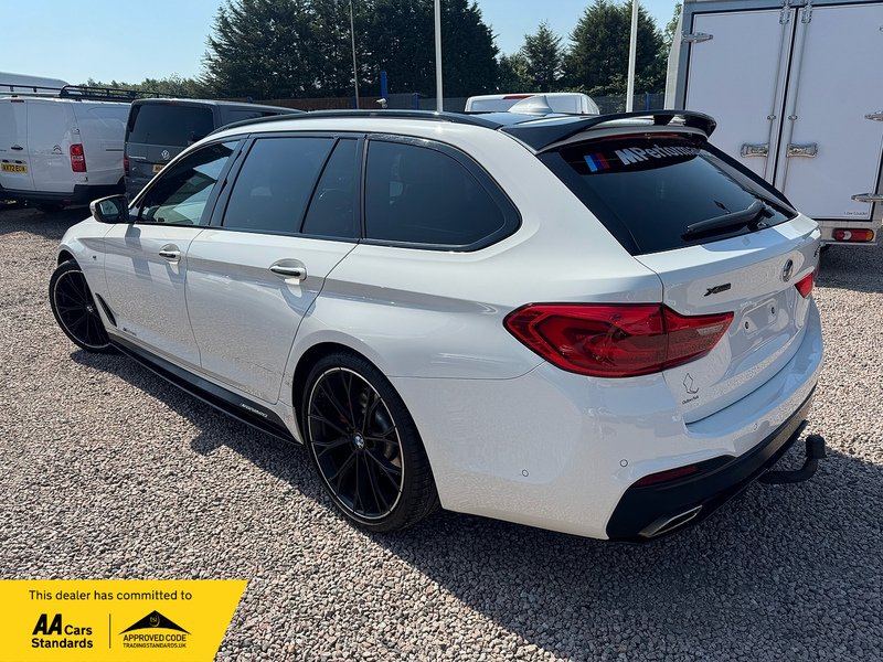 BMW 5 Series 520d M Sport - U2921