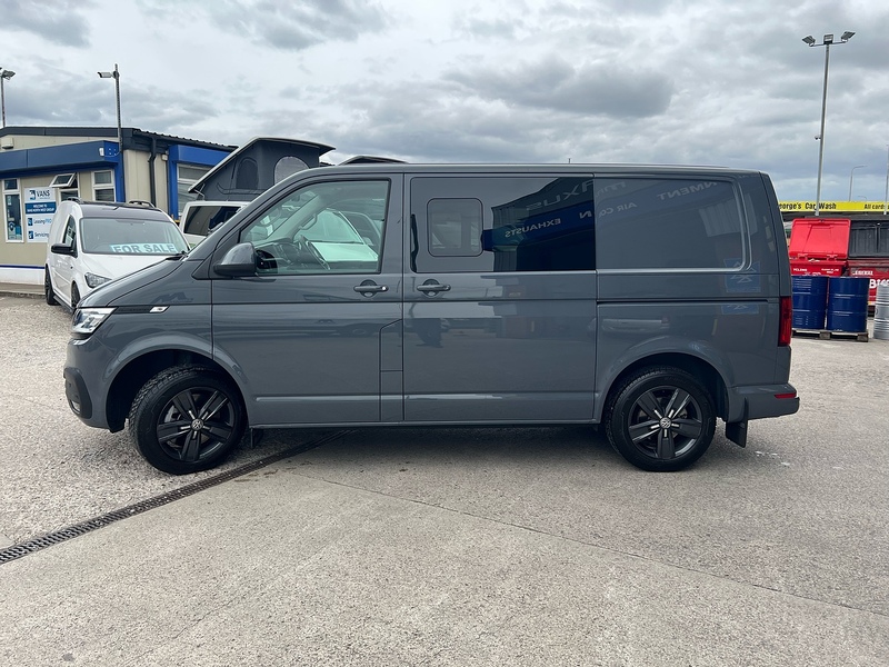 Volkswagen Transporter BiTDI T32 Highline - U2939
