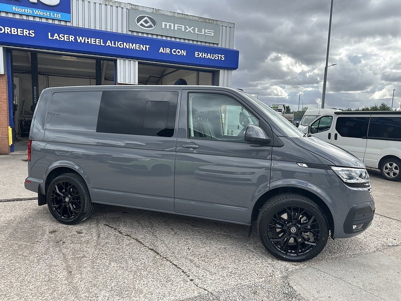 Volkswagen Transporter BiTDI T32 Highline - U2939