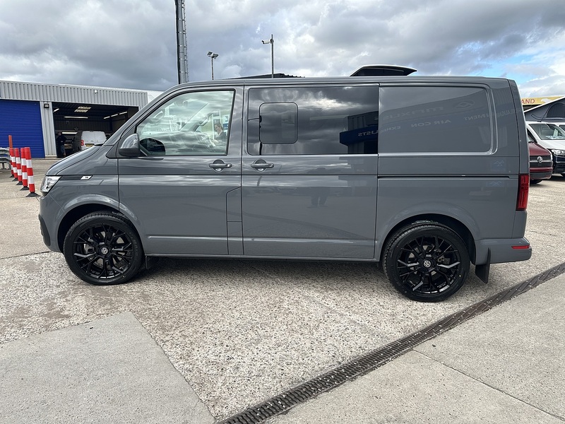 Volkswagen Transporter BiTDI T32 Highline - U2939