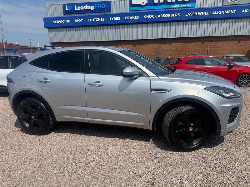 Jaguar E-PACE D240 R-Dynamic SE - U2944