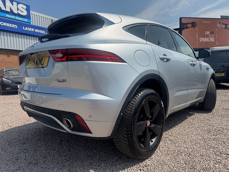 Jaguar E-PACE D240 R-Dynamic SE - U2944