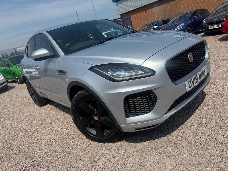 Jaguar E-PACE D240 R-Dynamic SE - U2944