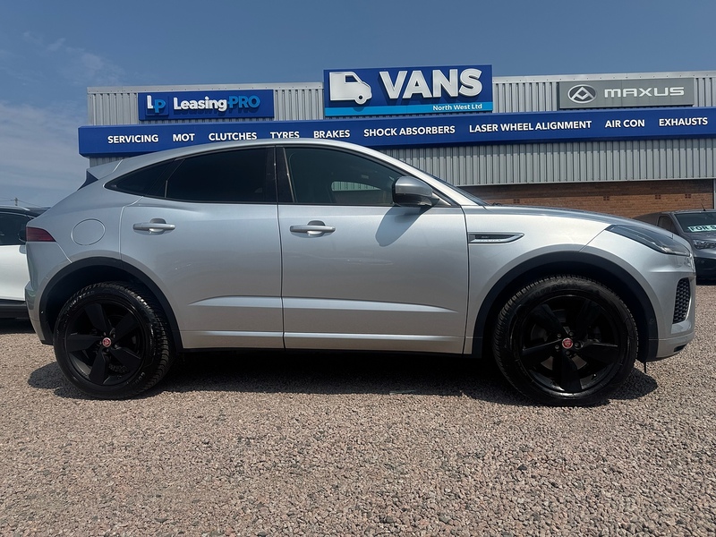 Jaguar E-PACE D240 R-Dynamic SE - U2944