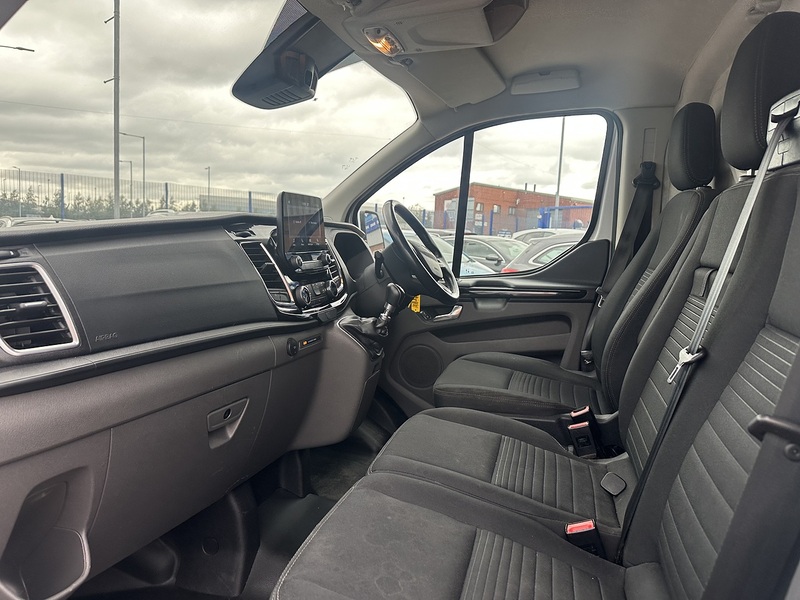 Ford Transit Custom 320 EcoBlue Limited - U2955