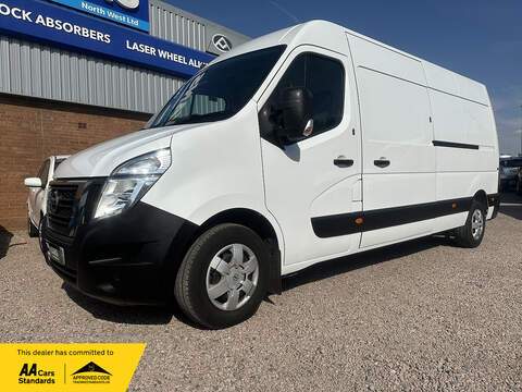 Nissan Interstar 2.0 dCi 28 Tekna Panel Van 5dr Diesel Manual L1 H1 Euro 6 (s/s) (110 ps)