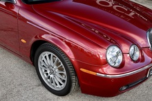 Jaguar S-Type 3.0 V6 SE 3 Former Keepers + Exceptional Condition + Low Tax - Thumb 16