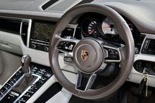 Porsche Macan S 1 Owner + Full Porsche Provenance + Pano Roof + PASM - Thumb 21