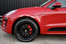 Porsche Macan GTS 1 Former Keeper + Full Porsche Main Dealer History + £13k Cost Options* - Thumb 38