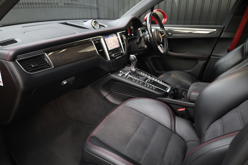 Porsche Macan GTS 1 Former Keeper + Full Porsche Main Dealer History + £13k Cost Options* Image 2