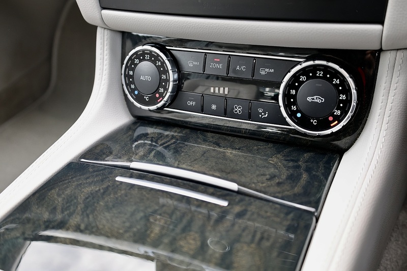 Mercedes-Benz CLS 220 CDI AMG Line Premium 1 Former Keeper + FSH + Sunroof + R.Camera Image 22