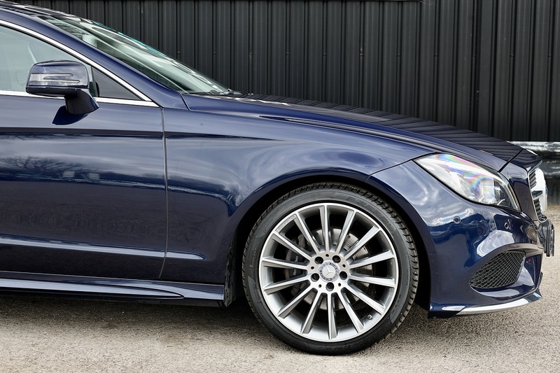 Mercedes-Benz CLS 220 CDI AMG Line Premium 1 Former Keeper + FSH + Sunroof + R.Camera Image 27