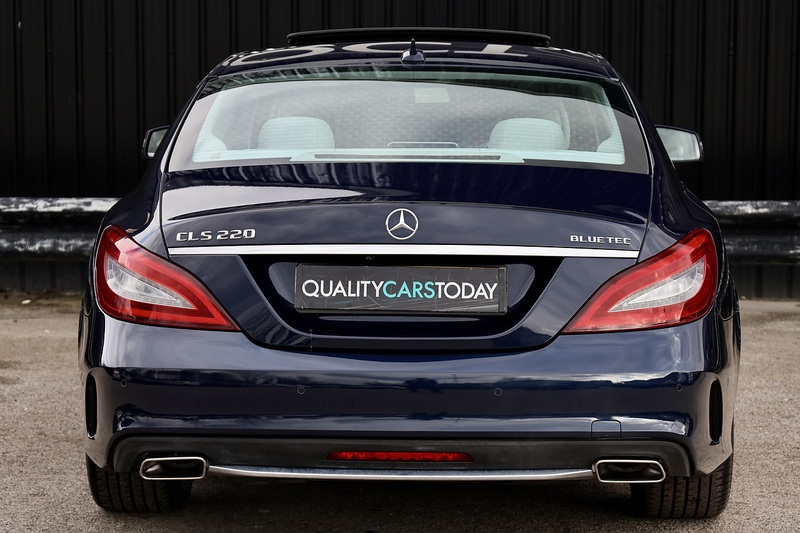Mercedes-Benz CLS 220 CDI AMG Line Premium 1 Former Keeper + FSH + Sunroof + R.Camera Image 4