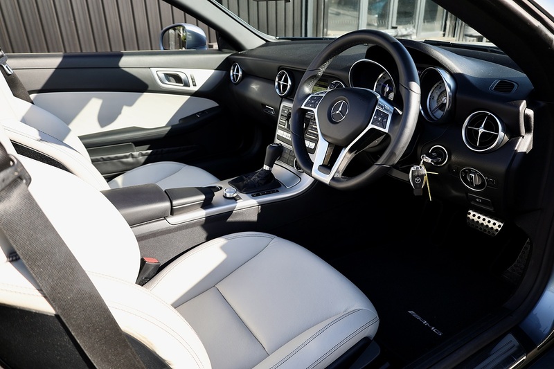Mercedes-Benz SLK 250 CDI AMG Sport 1 Former Keeper + AirScarf + Air Guide + Rare Spec Image 5