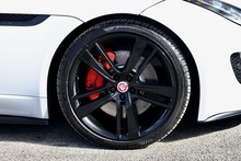 Jaguar F-Type Coupe Full Service History + Panoramic Roof - Thumb 37