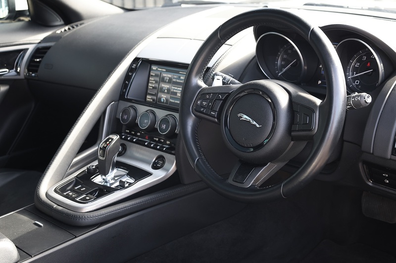 Jaguar F-Type Coupe Full Service History + Panoramic Roof Image 22