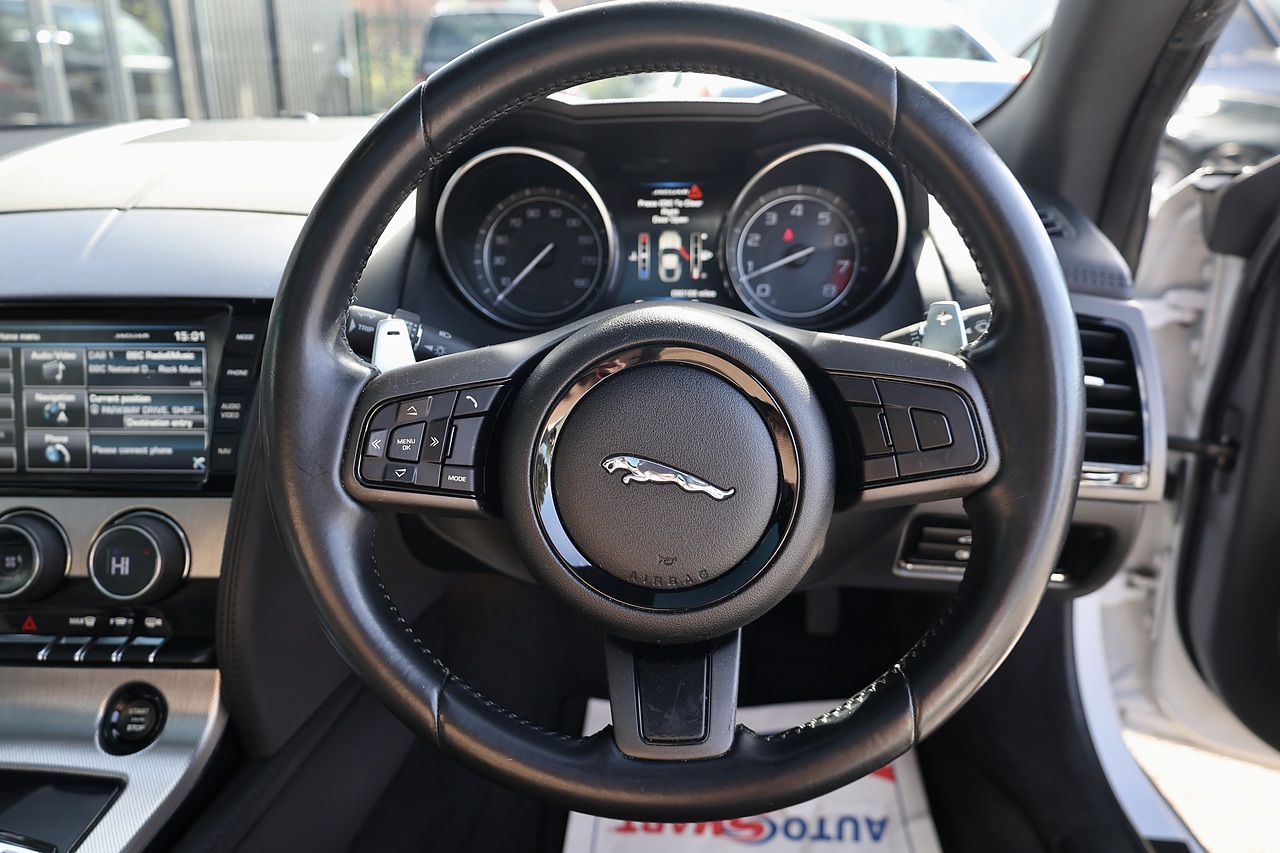 Jaguar F-Type Coupe Full Service History + Panoramic Roof - Large 26